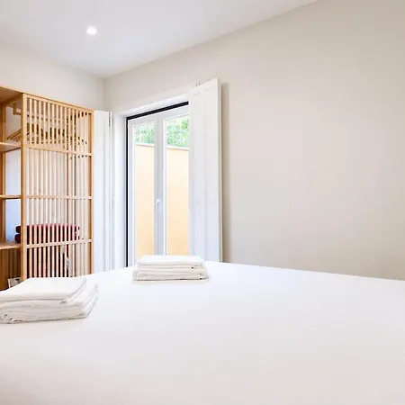 Quiet Oasis With A Private Patio * Lisbon