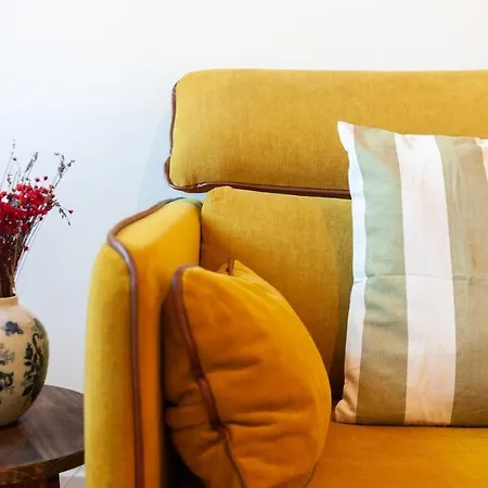Quiet Oasis With A Private Patio Apartment Lisbon